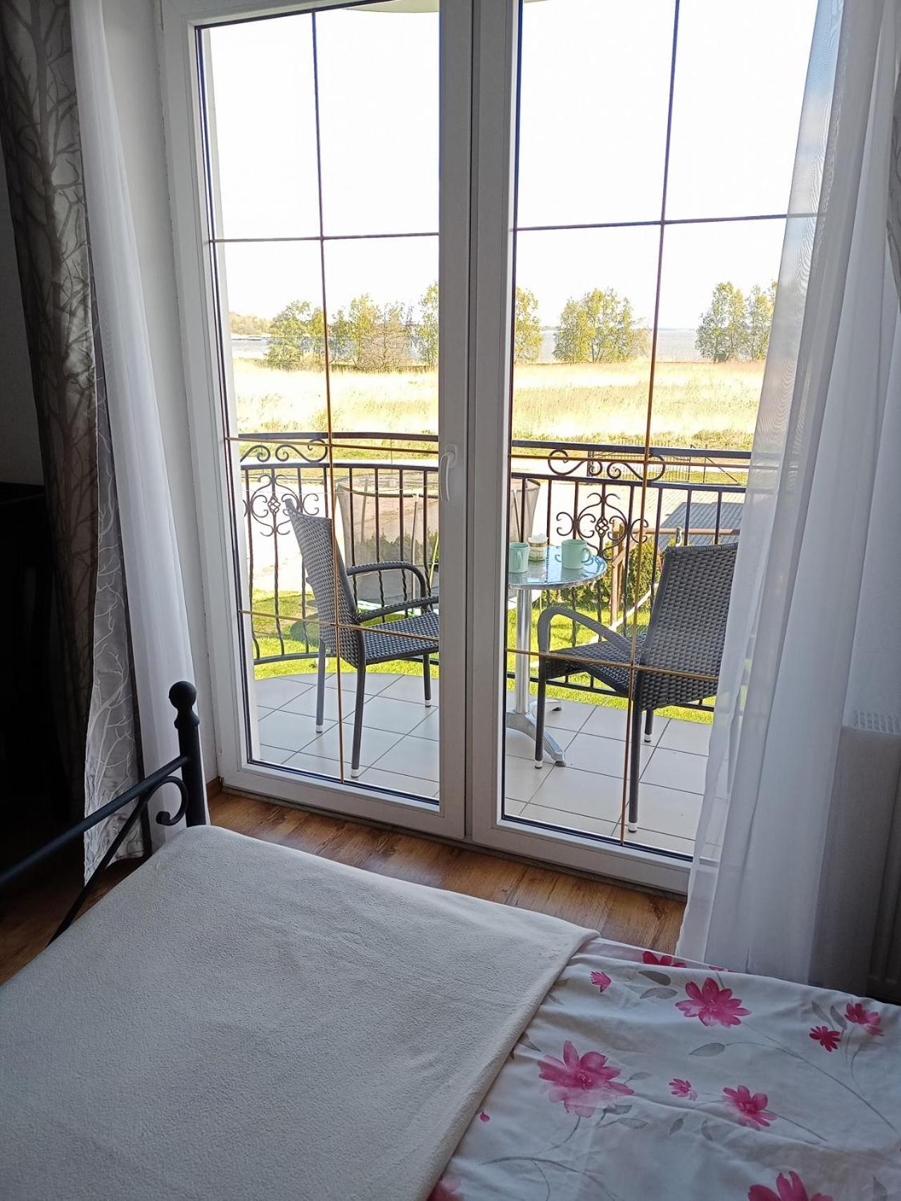 Villa Over Lake Mielno  Kültér fotó