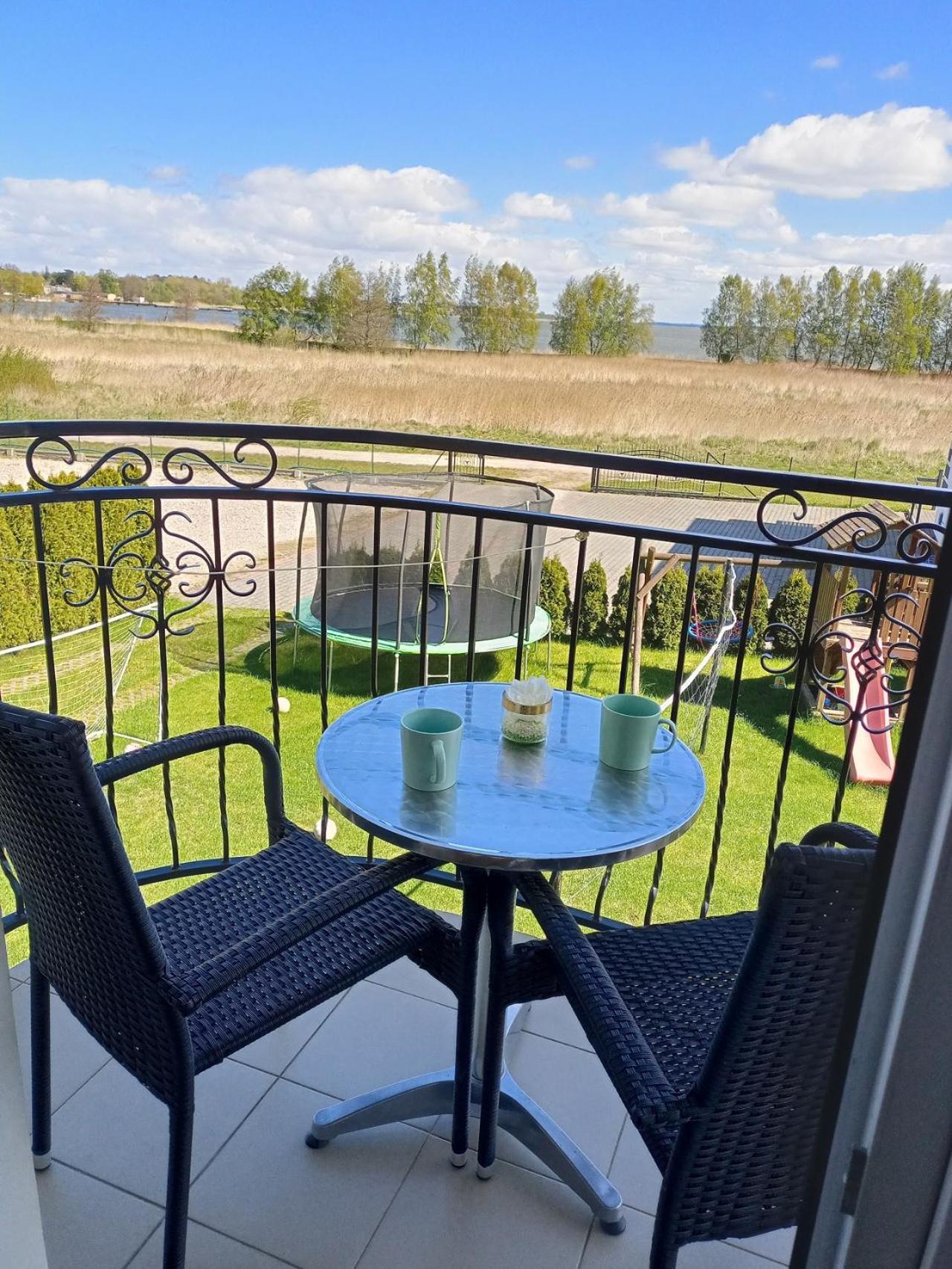 Villa Over Lake Mielno  Kültér fotó