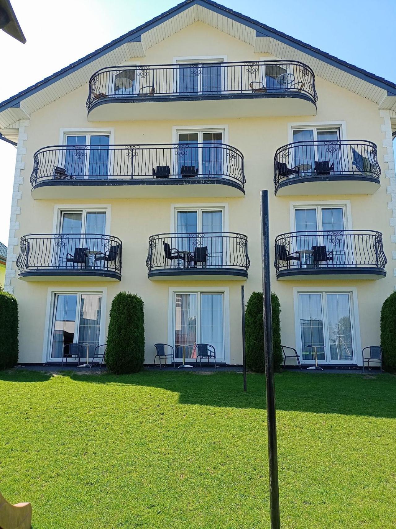 Villa Over Lake Mielno  Kültér fotó